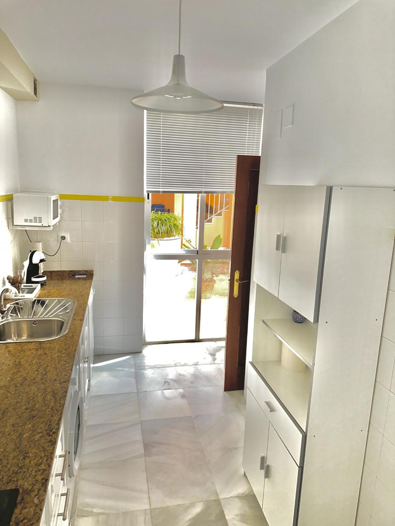 Apartamento Arellano Διαμέρισμα Καρμόνα Εξωτερικό φωτογραφία